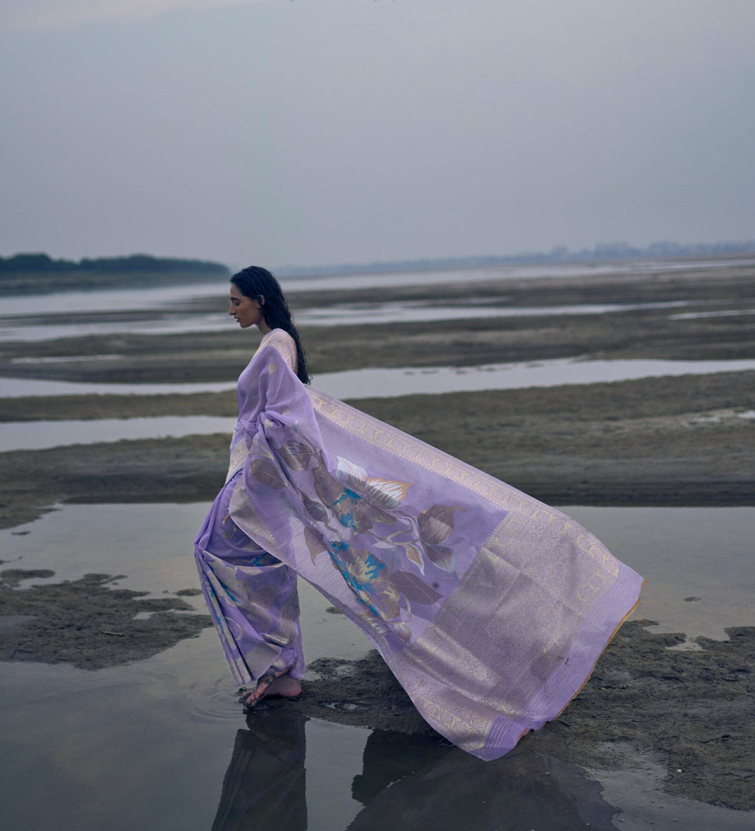 Soft Lavender Pure Linen Silk Saree - PAHRAVA