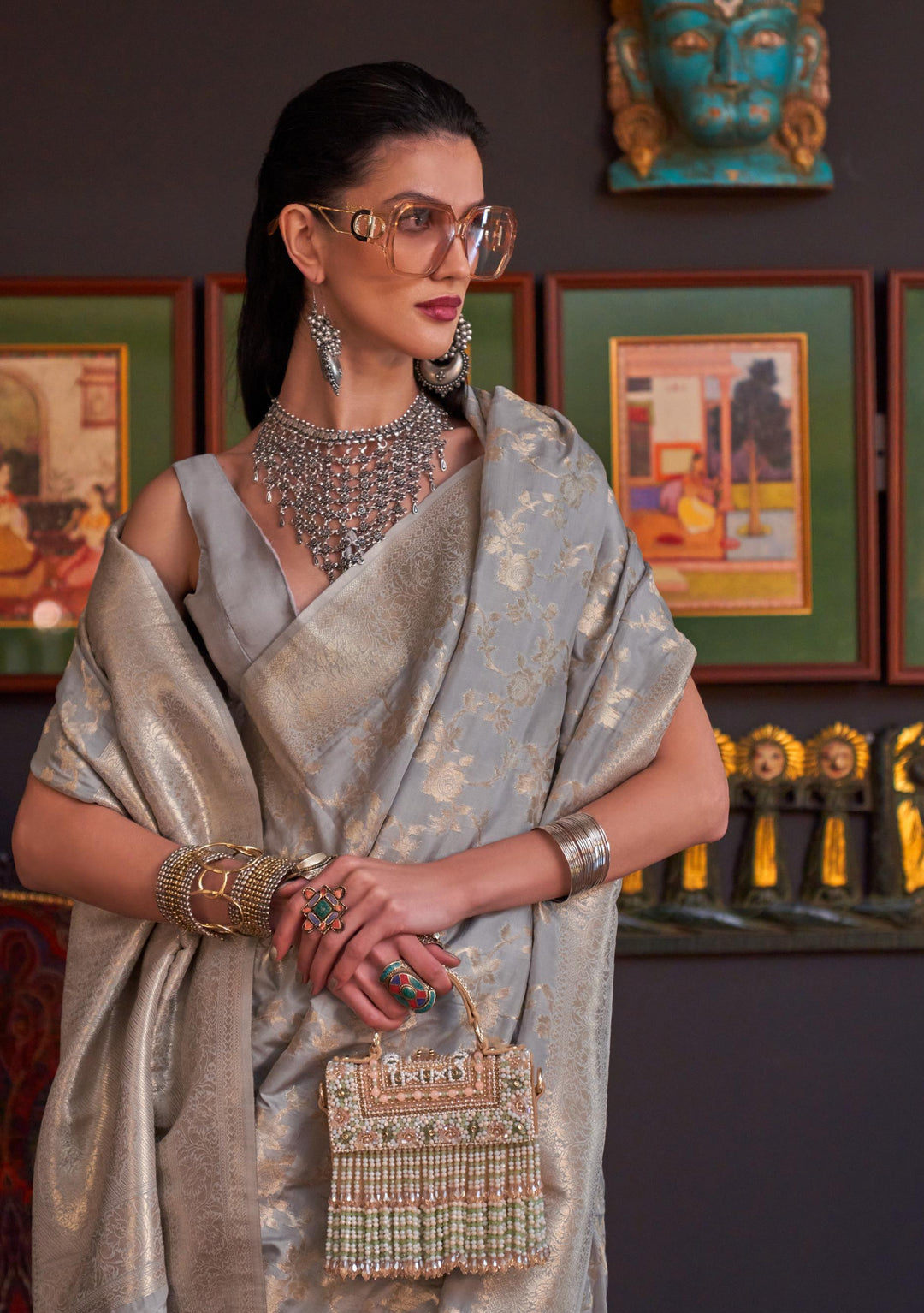 Light Grey Pure Katan Handloom Weaving Silk Saree - PAHRAVA