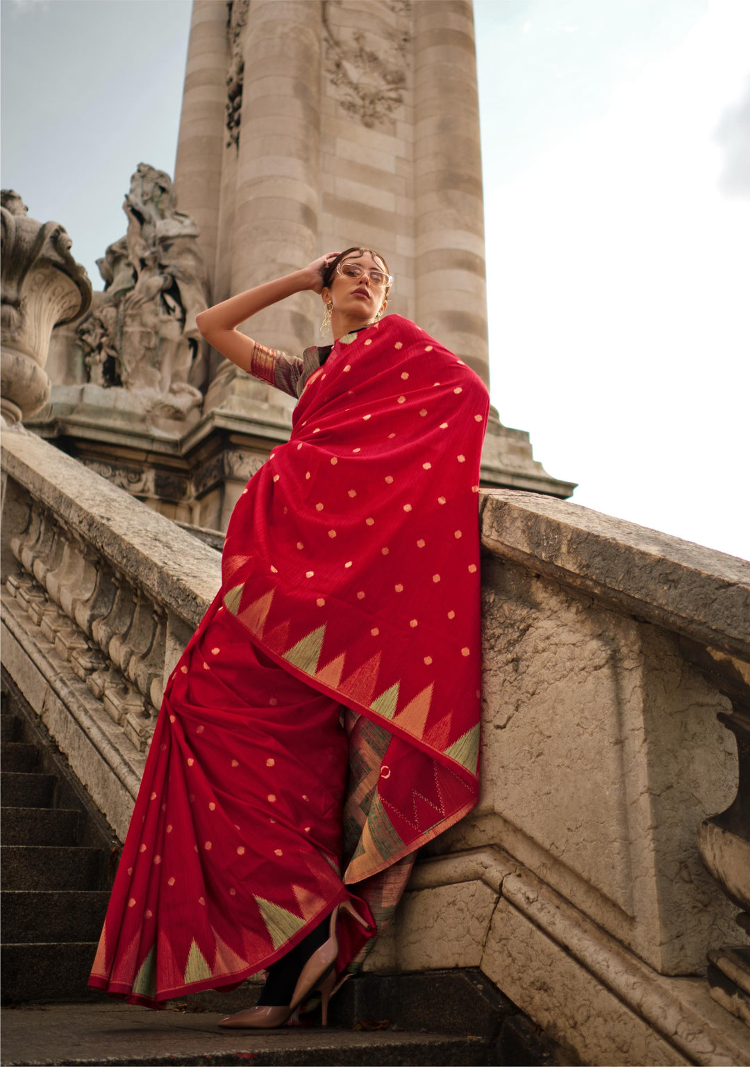 Bold Red Handloom Weaving Khadi Silk Saree - PAHRAVA