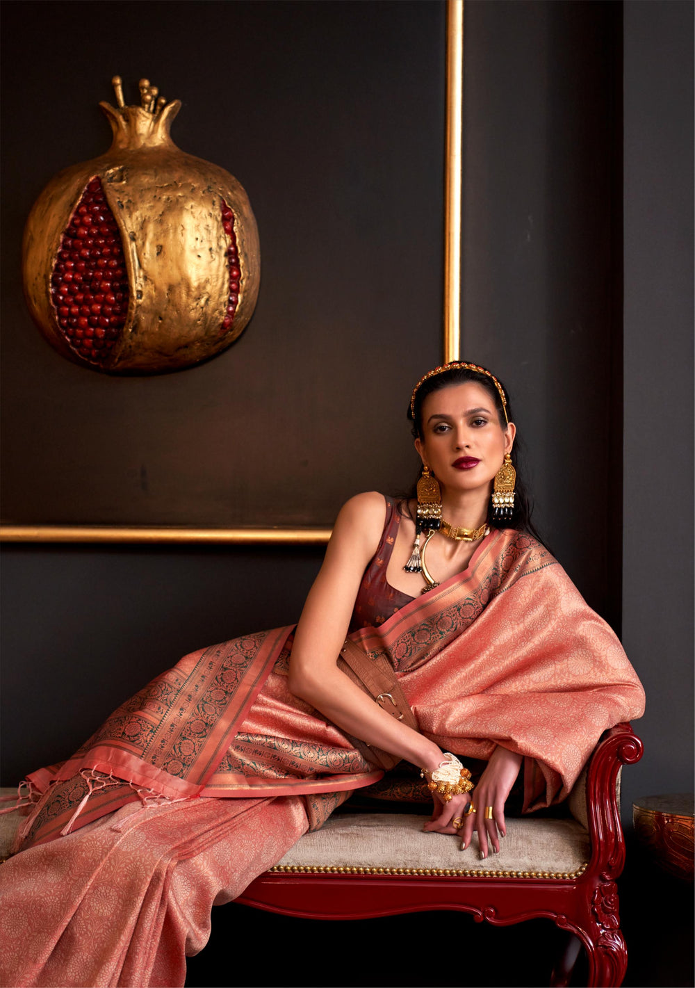 Dark Peach Chaap Handloom Weaving Silk Saree - PAHRAVA