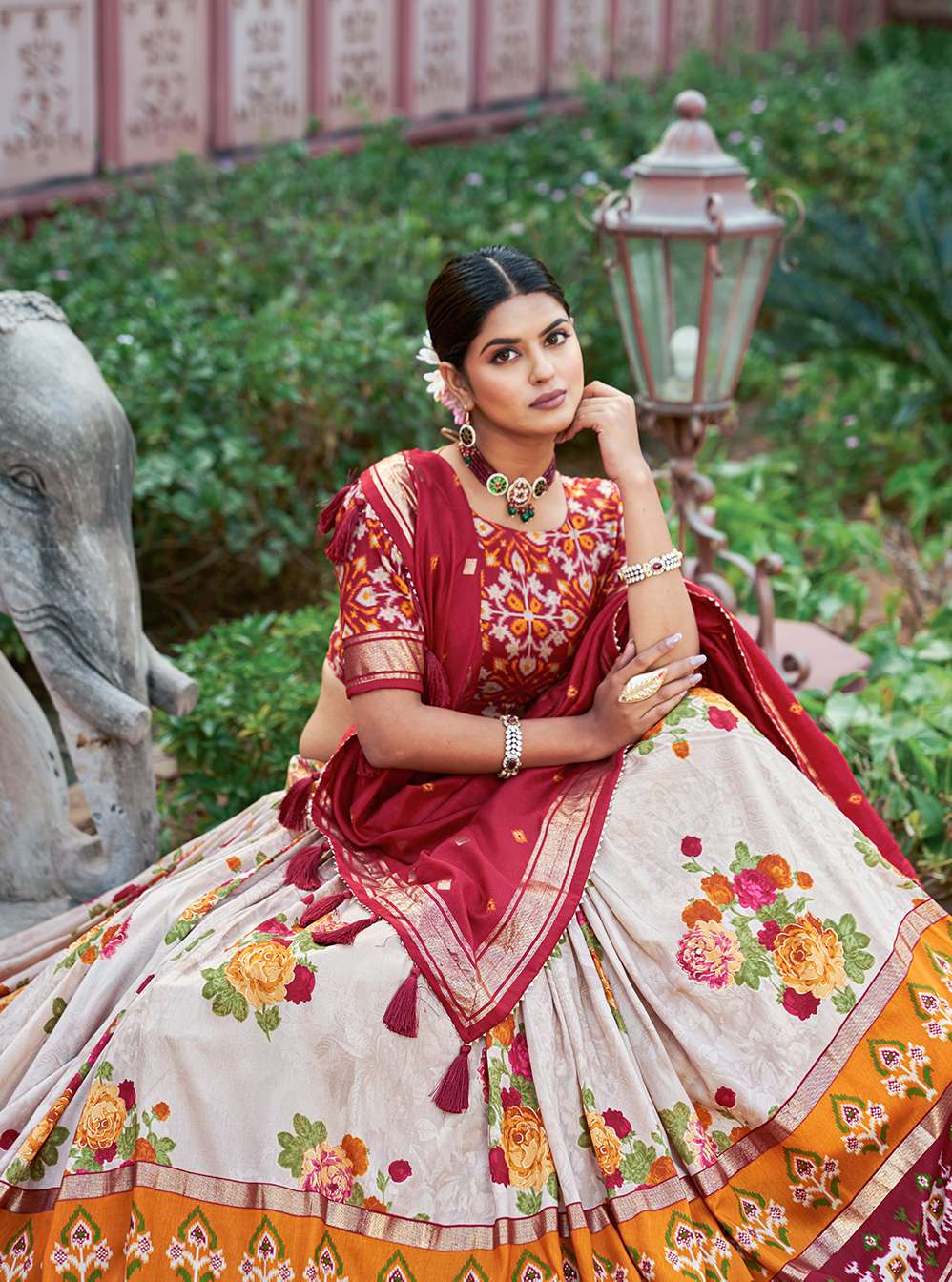 Queen Pink Floral Dola Silk Lehenga Choli - PAHRAVA