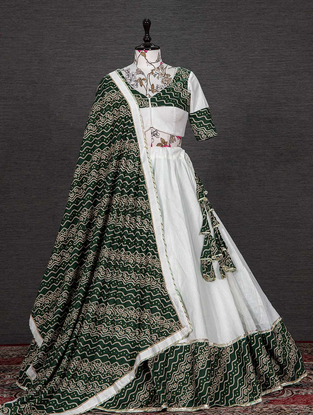 Traditional Green Elegant Cotton Lehenga Choli - PAHRAVA