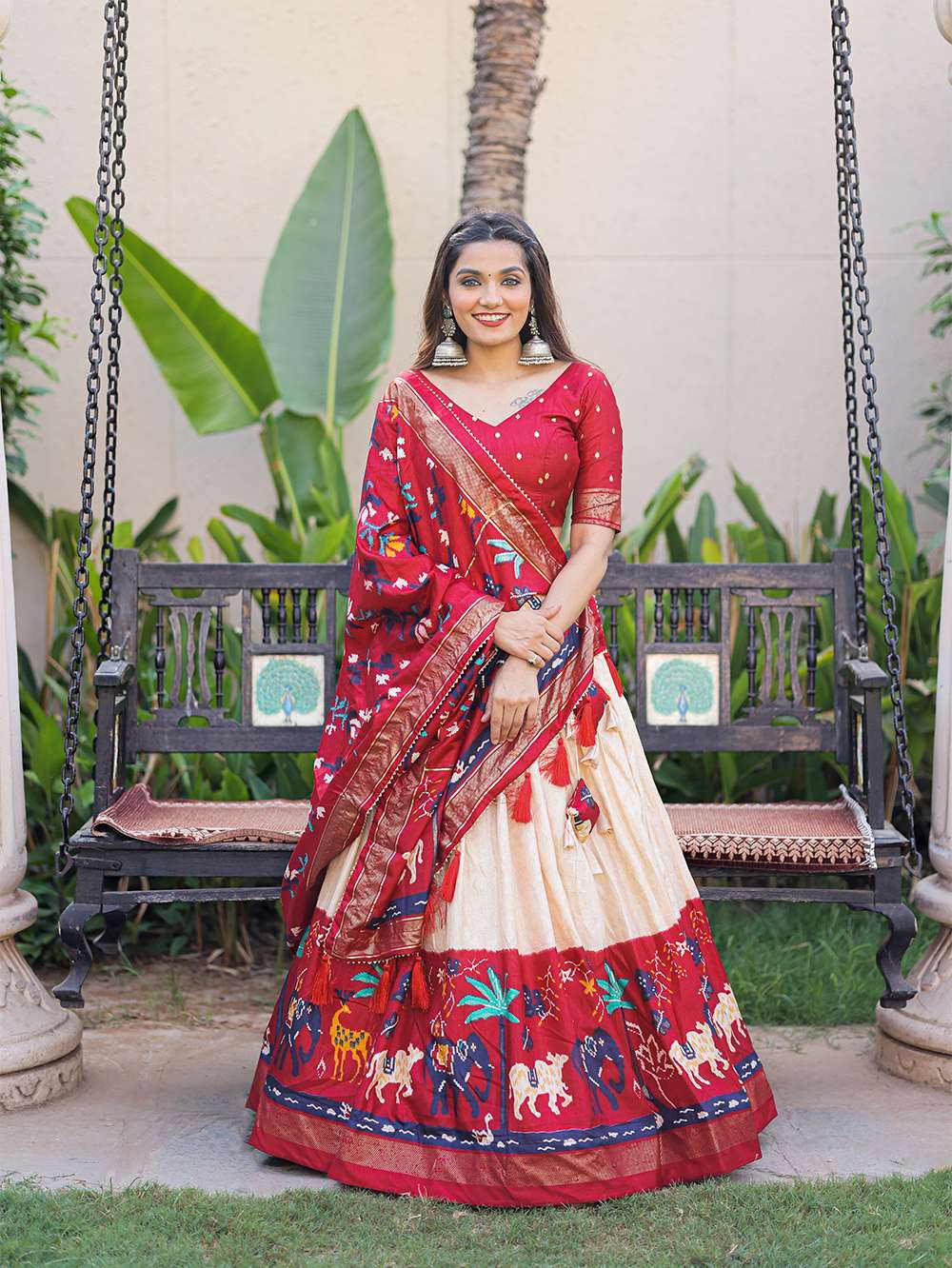 Rose Red Ethnic Dola Silk Lehenga Choli - PAHRAVA