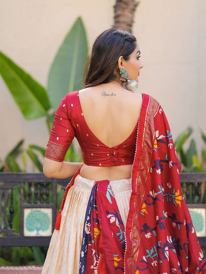 Rose Red Ethnic Dola Silk Lehenga Choli - PAHRAVA