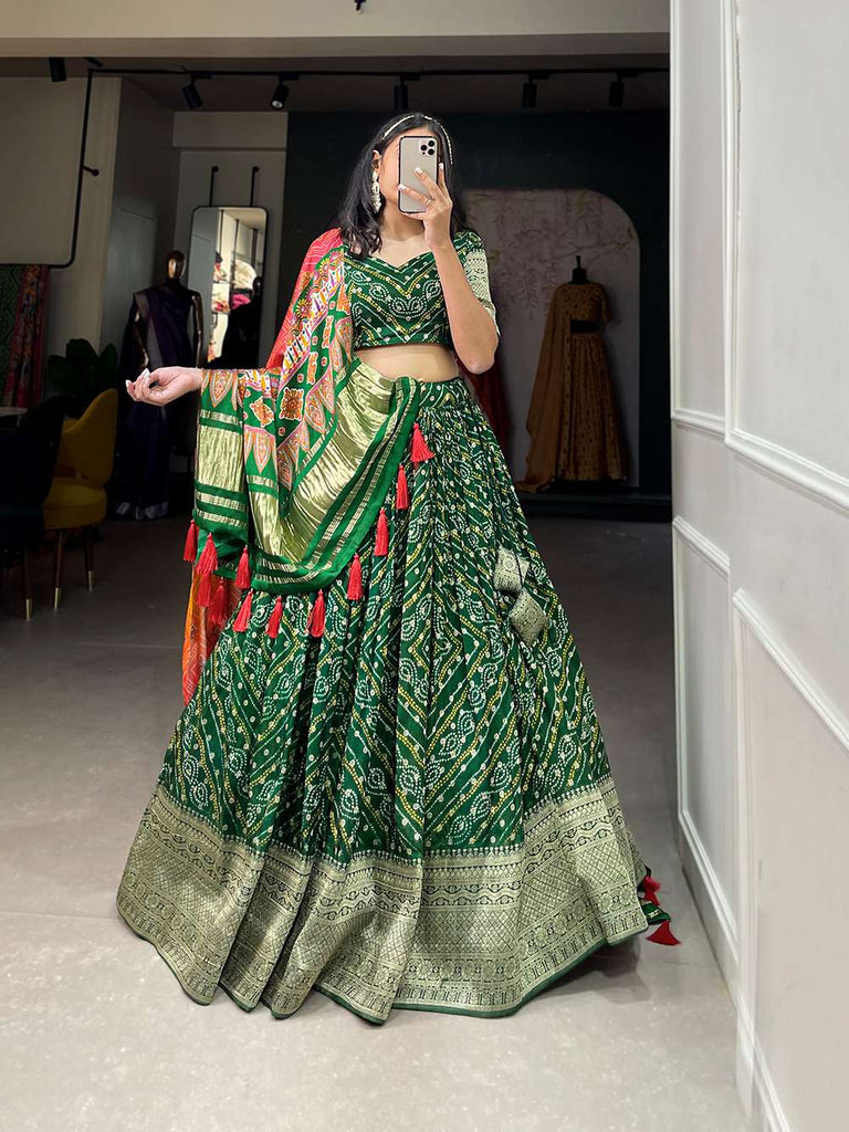 Emerald Green Viscose Dola Silk Lehenga Set - PAHRAVA