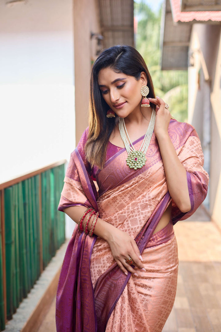 Pale peach pattu kanjivaram silk saree - PAHRAVA