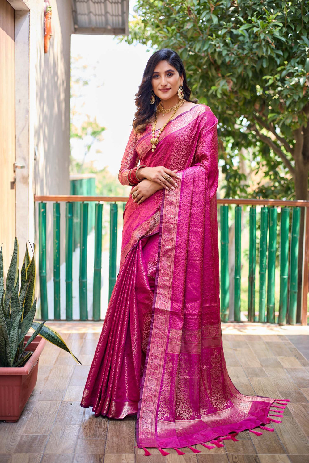 Queen Pink Soft Kubera Dharmavaram Pattu Saree - PAHRAVA