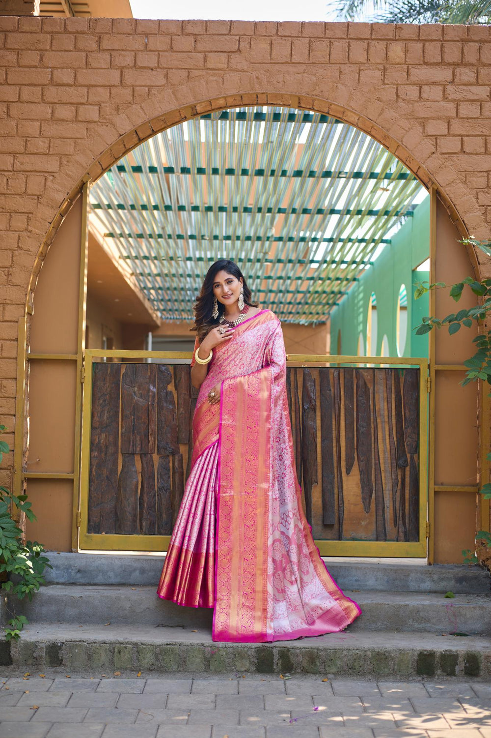 Plum pink banarasi tissue silk saree - PAHRAVA