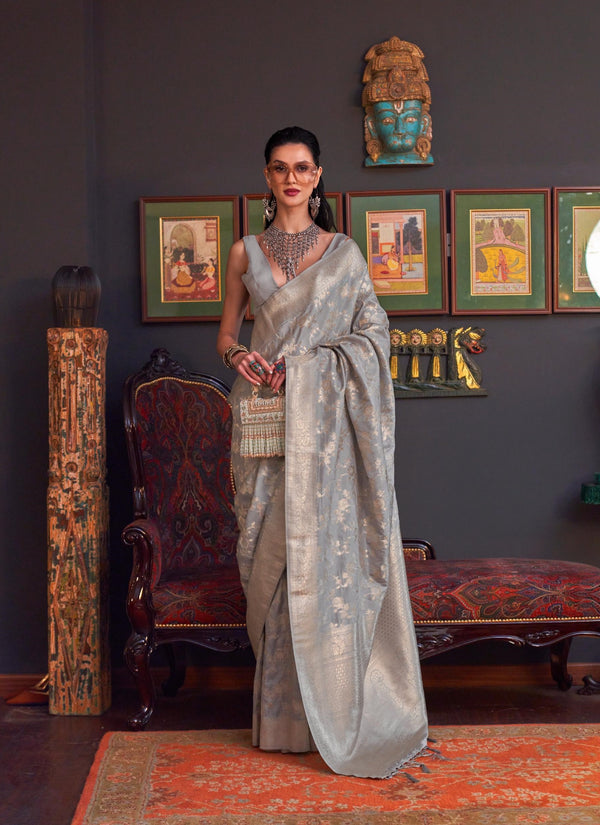 Light Grey Pure Katan Handloom Weaving Silk Saree - PAHRAVA