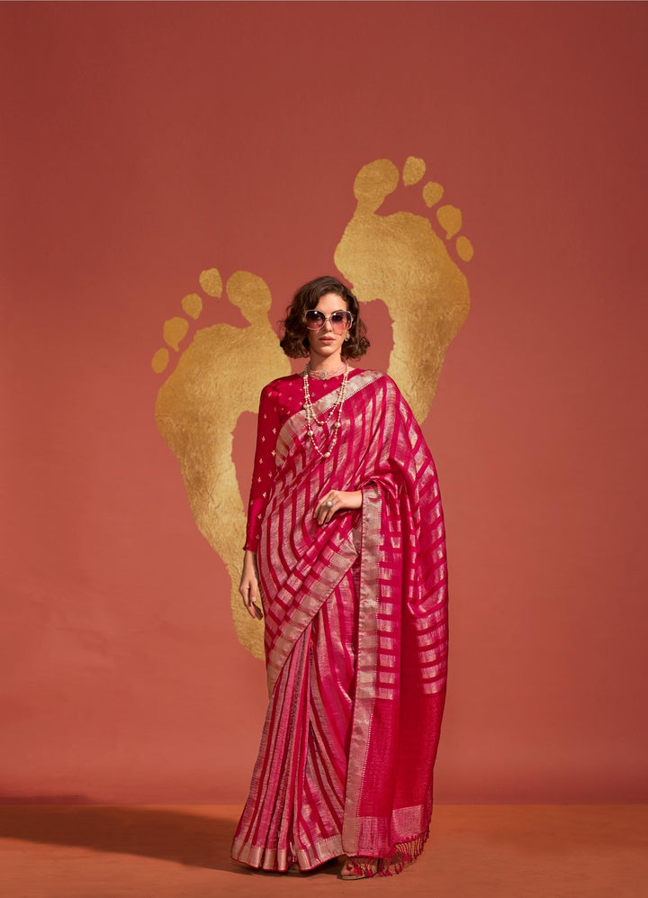 Crimson Red Pure Viscose Handloom Weaving Saree - PAHRAVA