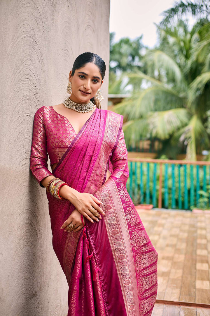 Queen Pink Soft Kubera Dharmavaram Pattu Saree - PAHRAVA