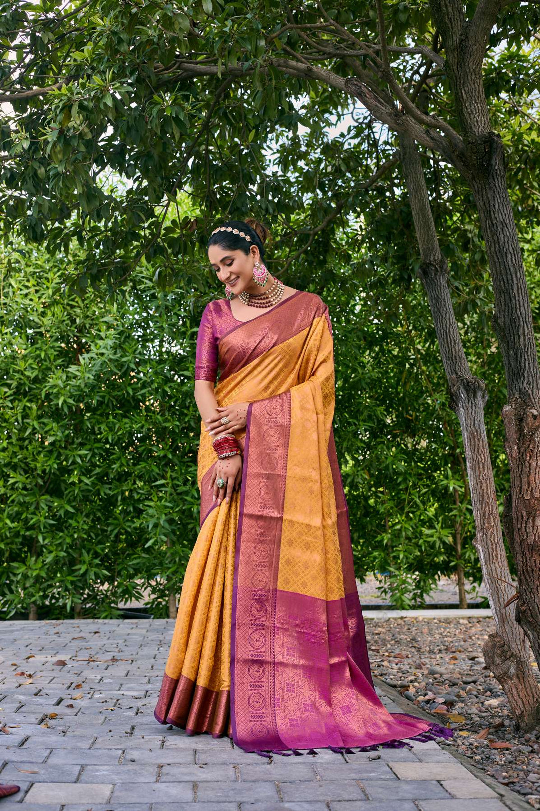 Mustard Yellow Kubera Pattu Kanjivaram Silk Saree - PAHRAVA