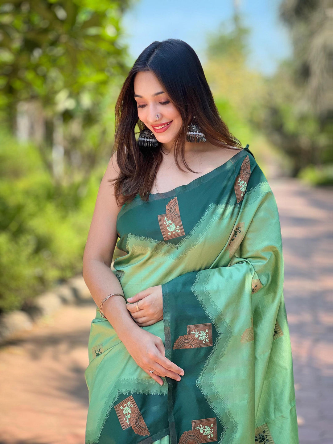 Summer Green pure Kanjivaram pattu full zari silk saree with a super rich grand Meena pallu - PAHRAVA