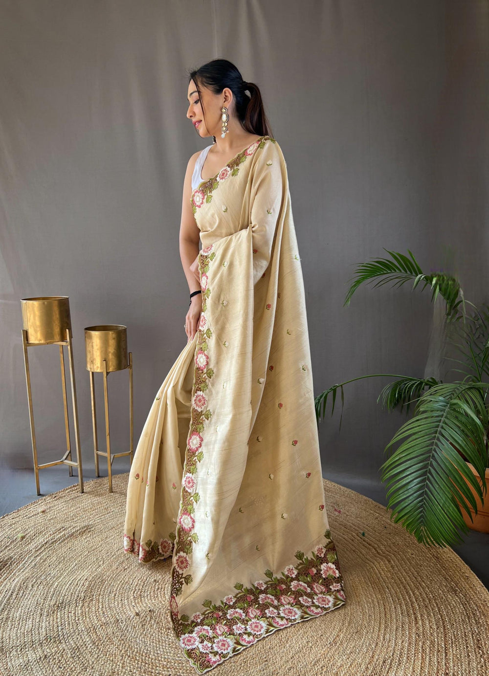 Classy Cream Pure Tussar Silk Saree - PAHRAVA