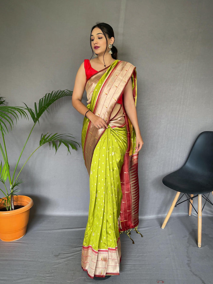 Mahendi Green Pure Paithani Silk Saree - PAHRAVA