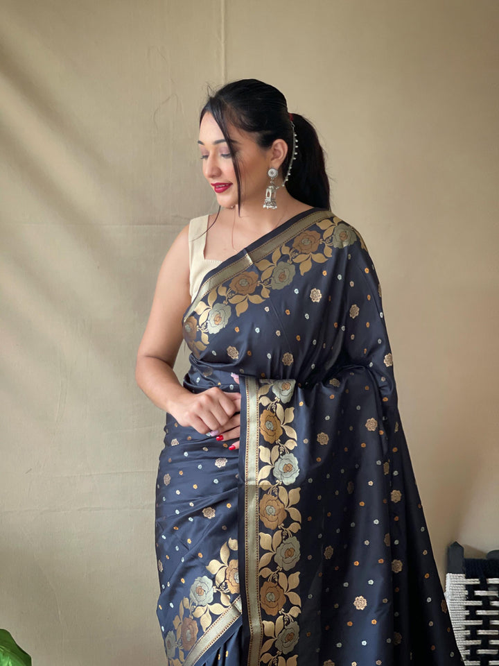 Deep grey soft silk saree with zari weaving - PAHRAVA