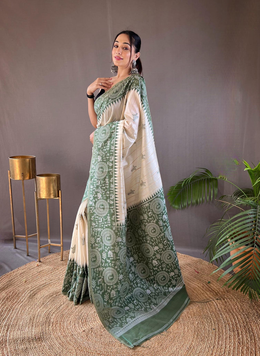 Offwhite with green tussar silk saree - PAHRAVA