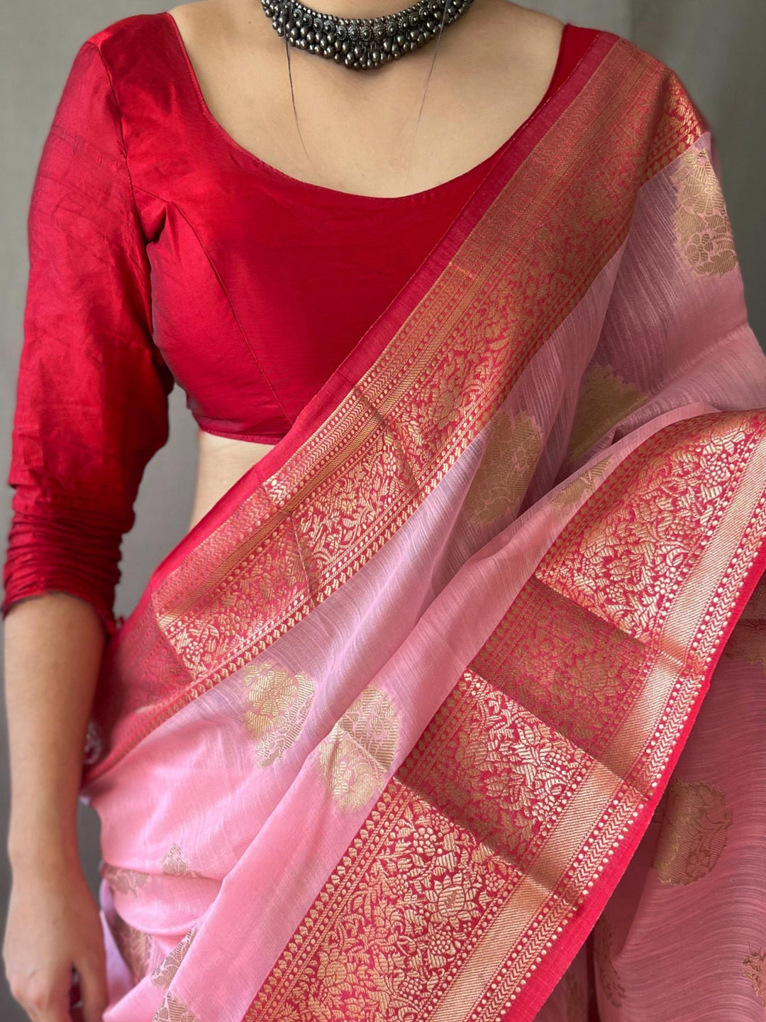 Plum Pink Soft Linen Weaving Sarees - PAHRAVA