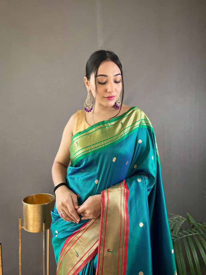 Peacock Green Ganga Jamuna Border Paithani Weave Saree - PAHRAVA