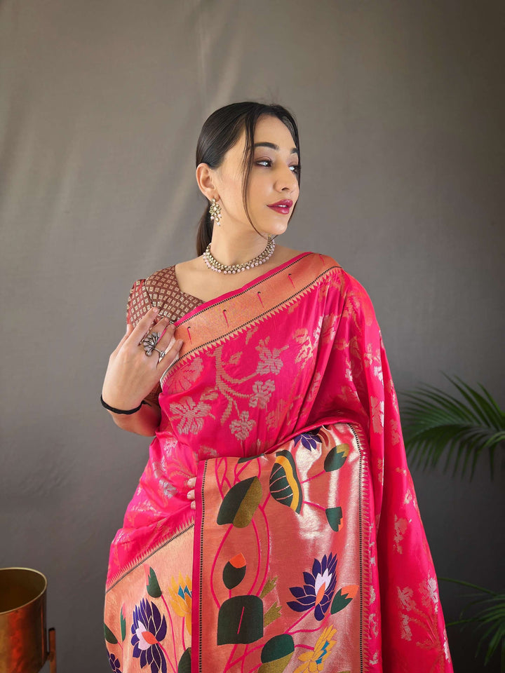 Raspberry Pink Pure Soft Paithani Silk Saree - PAHRAVA