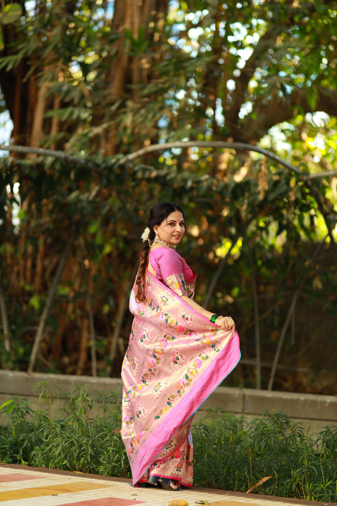 Soft Lavender Paithani And Patola Silk Saree - PAHRAVA