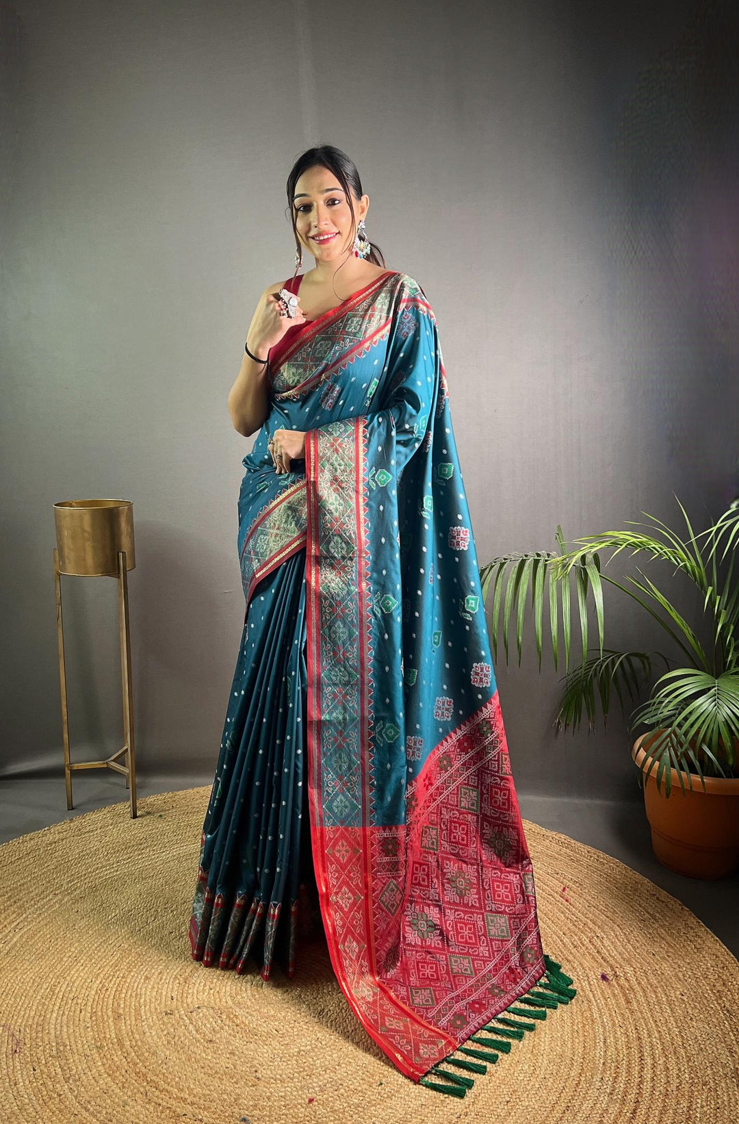 Teal Blue Soft Rangeen Patola Silk Saree - PAHRAVA