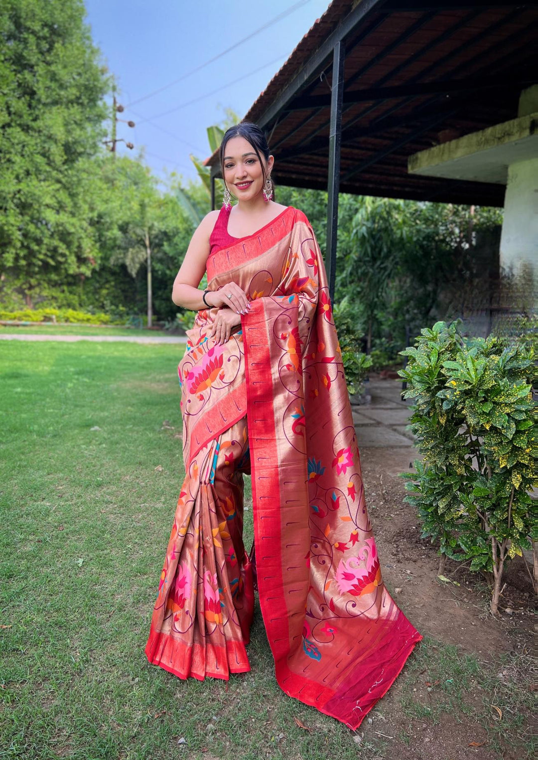 Golden Pink Exquisite Paithani Silk Saree - PAHRAVA