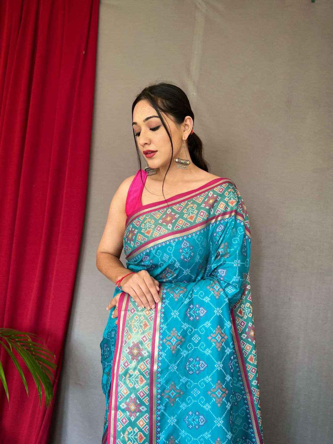 Sea Blue Soft Rangeen Patola Silk Saree - PAHRAVA