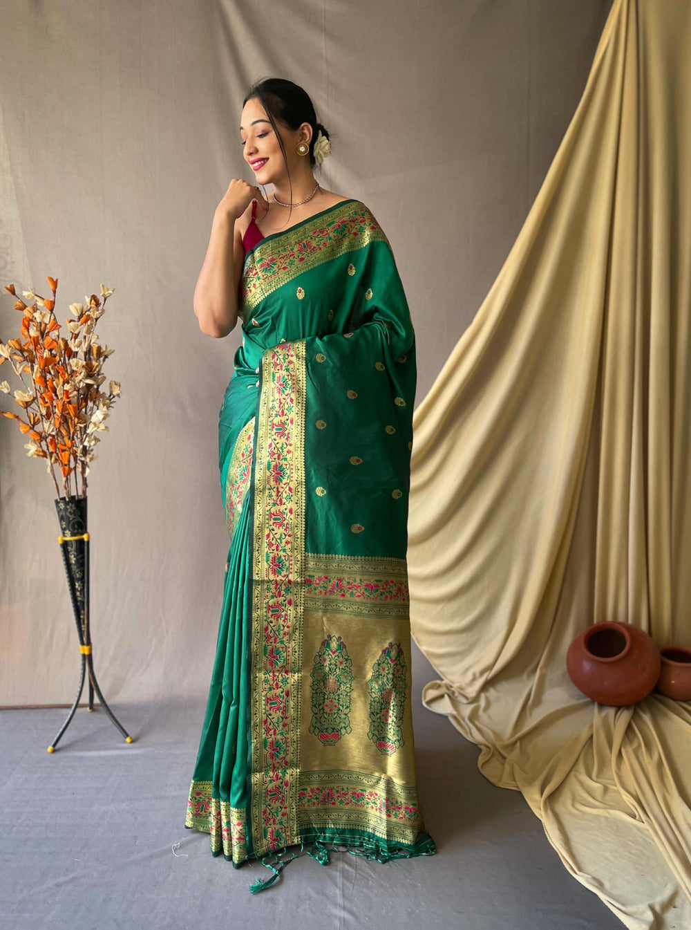 Dark Green Paithani Soft Silk Saree - PAHRAVA