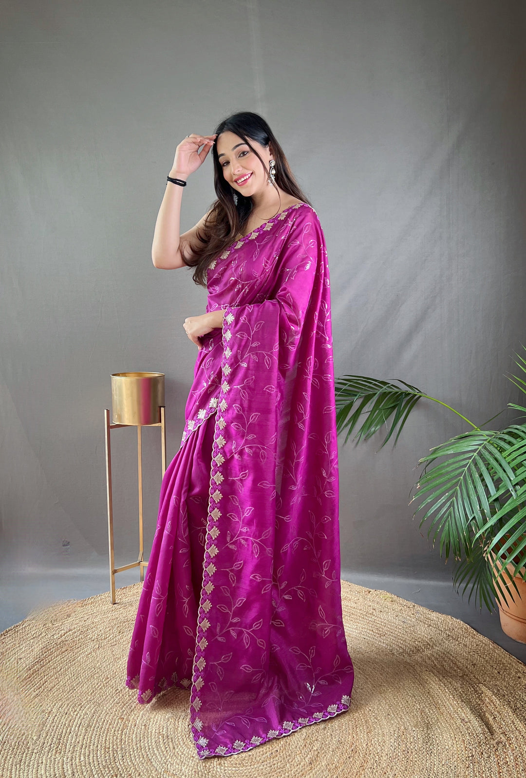 True Voilet Ruhi Silk Saree - PAHRAVA