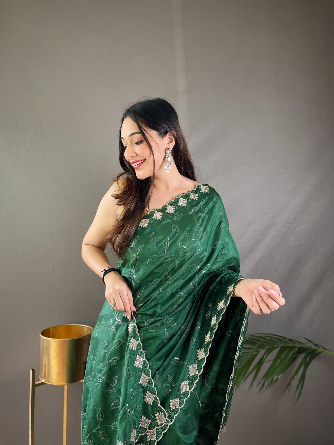 Bright Green Ruhi Silk Saree - PAHRAVA