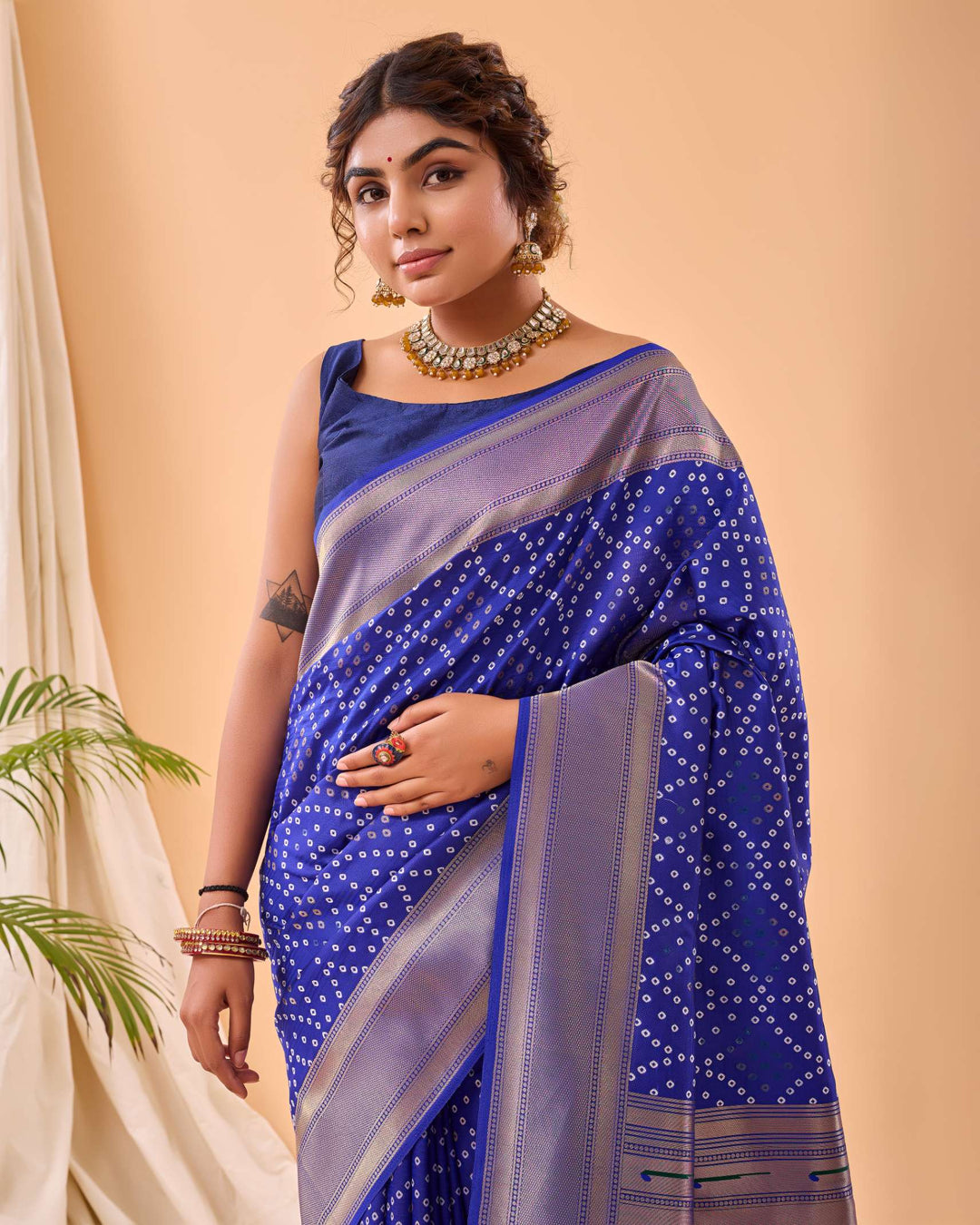 True Violet Bandhej paithani silk saree - PAHRAVA