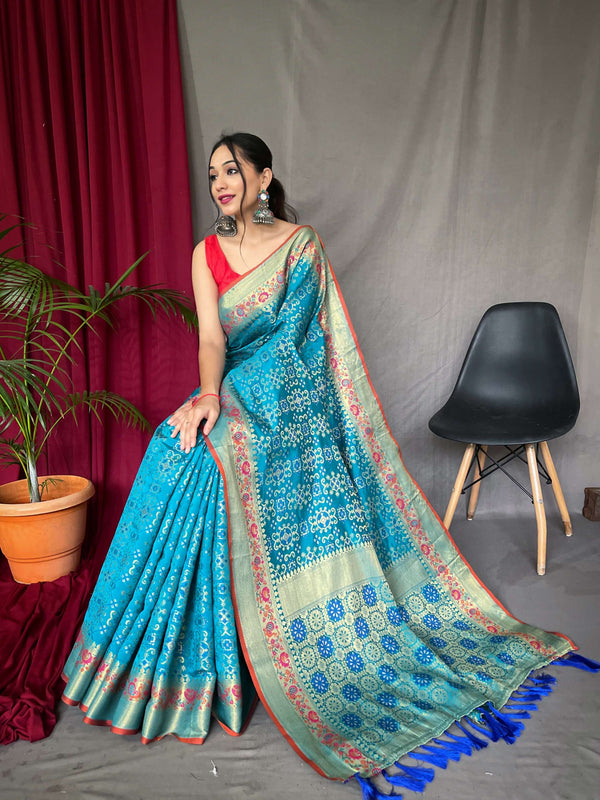 Sky Blue fusion silk saree - PAHRAVA